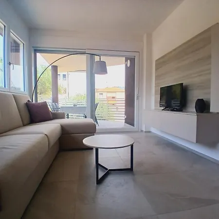 Kairos House
